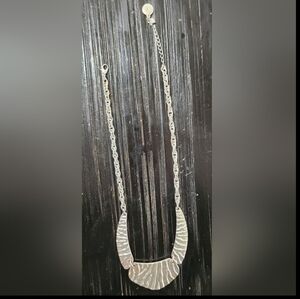 Vintage BB Bastian Brothers Silver Toned Textured Necklace